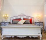Elegance and duration of solid wood furniture