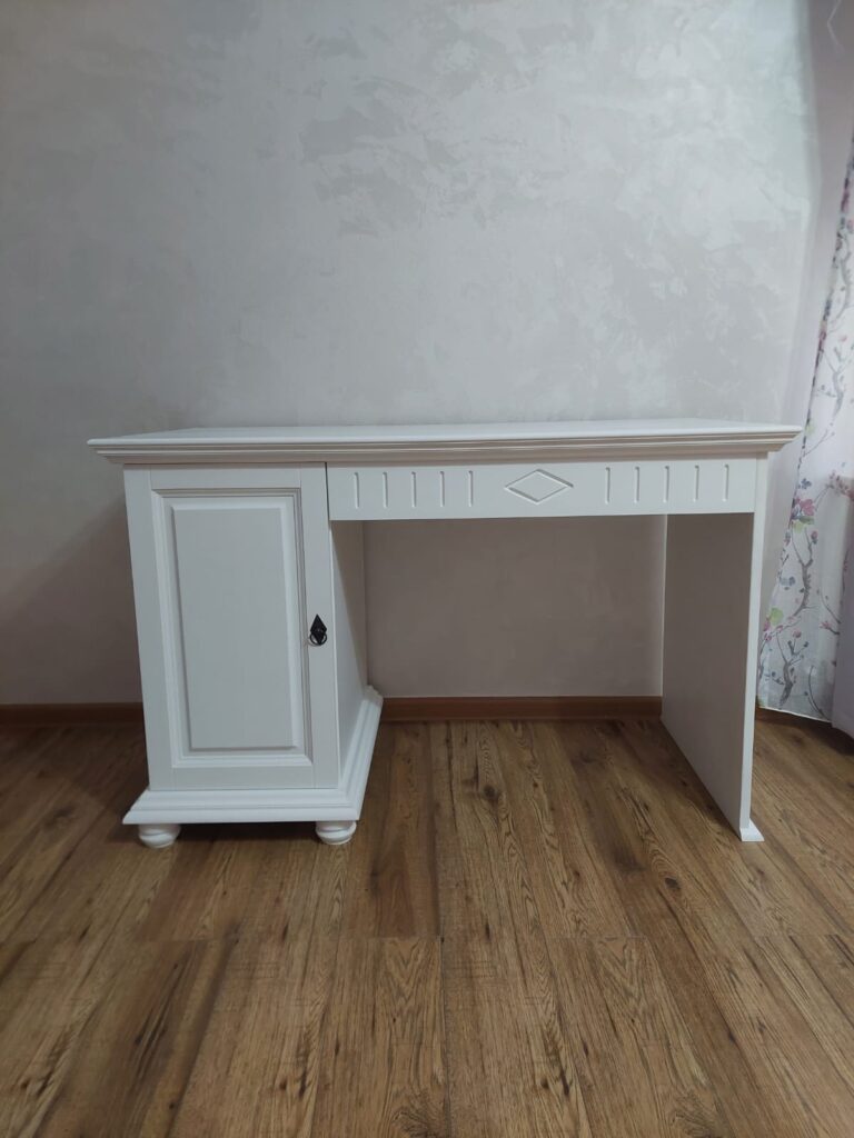 Adele Adele Solid, white wood