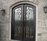 3 reasons to choose a metal door for your home